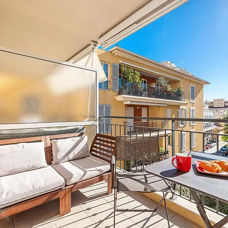 Royal Sunny 200m From - Happy Apartment *